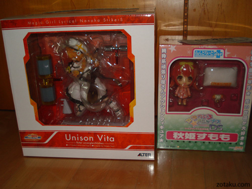 Unison Vita and Sumomo Nendoroid