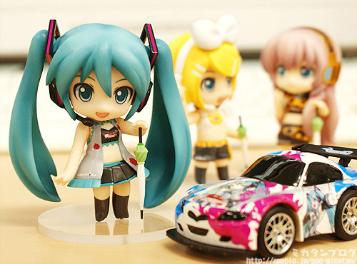 Nendoroid Puchi Vocaloid Race Queen Preview