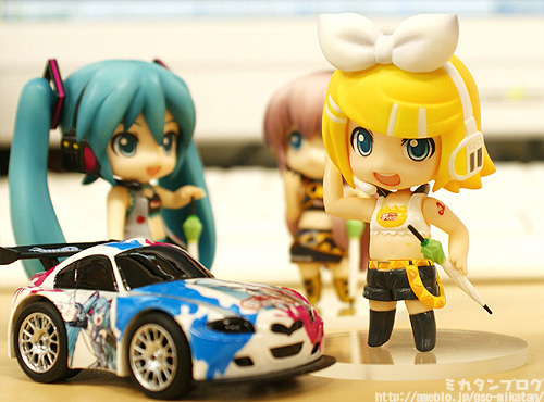 Nendoroid Puchi Vocaloid Race Queen Preview