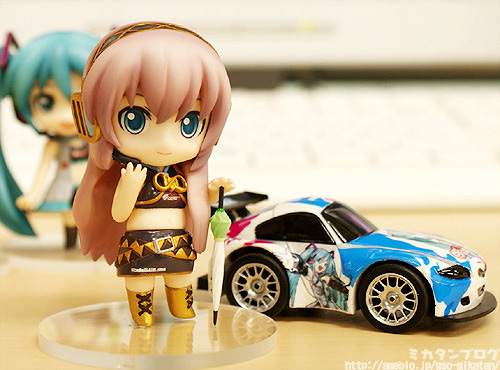 Nendoroid Puchi Vocaloid Race Queen Preview